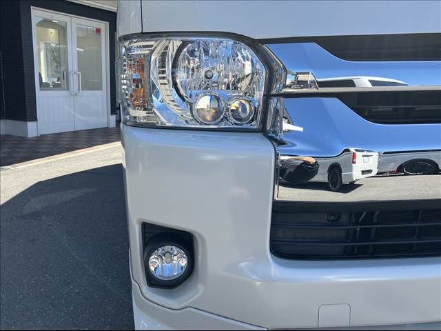 TOYOTA HIACE WAGON 2018 Image 31