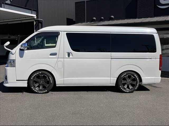 TOYOTA HIACE WAGON 2018 Image 31