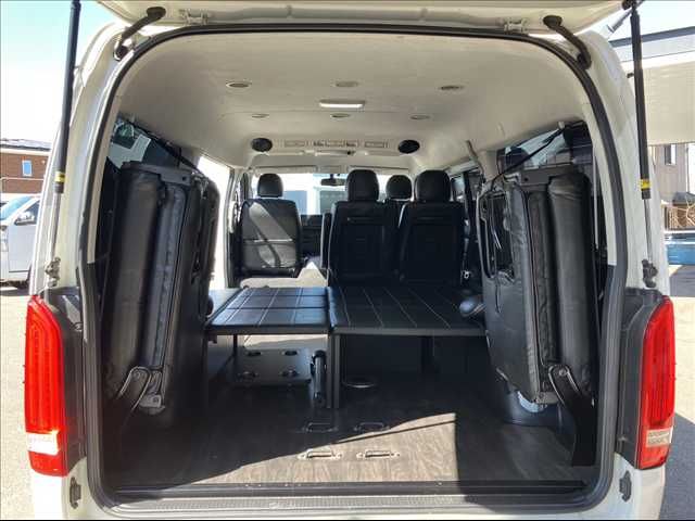 TOYOTA HIACE WAGON 2018 Image 31