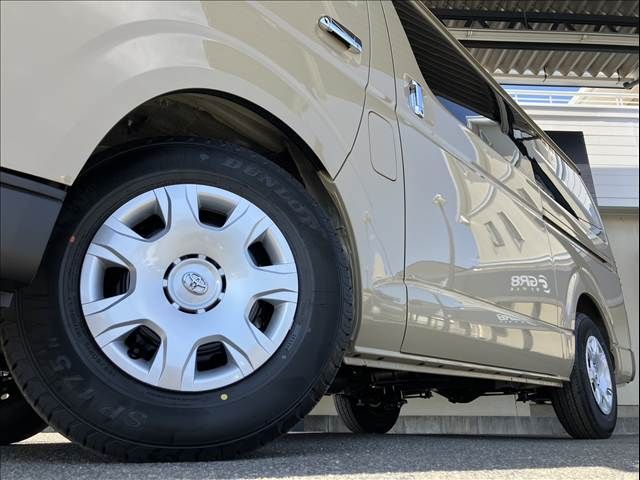 TOYOTA HIACE VAN 2WD 2026 Image 31