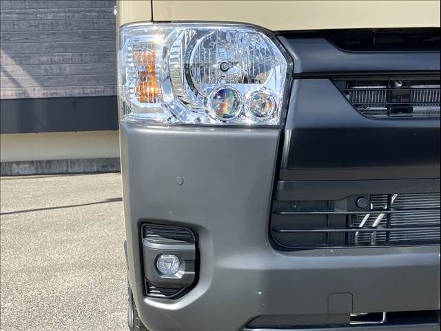 TOYOTA HIACE VAN 2WD 2026 Image 31