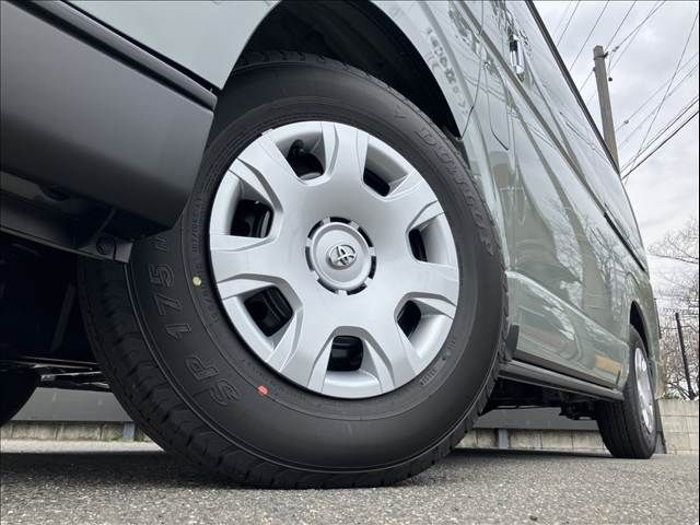 TOYOTA HIACE VAN 2WD 2026 Image 31