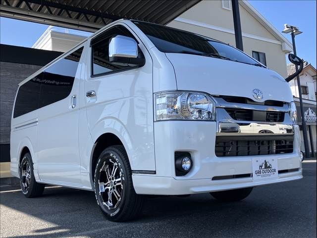 TOYOTA HIACE VAN 4WD 2022 Image 31