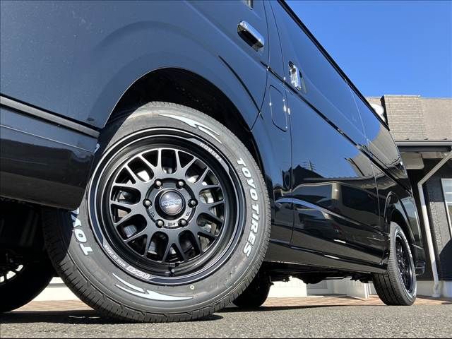 TOYOTA HIACE VAN 2WD 2025 Image 31