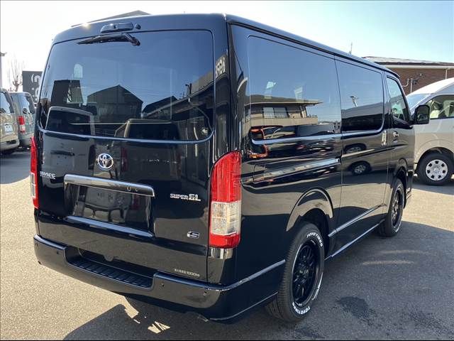 TOYOTA HIACE VAN 2WD 2025 Image 31