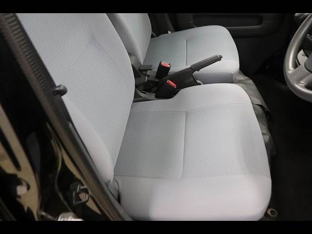 DAIHATSU HIJET CARGO 2017 Image 31