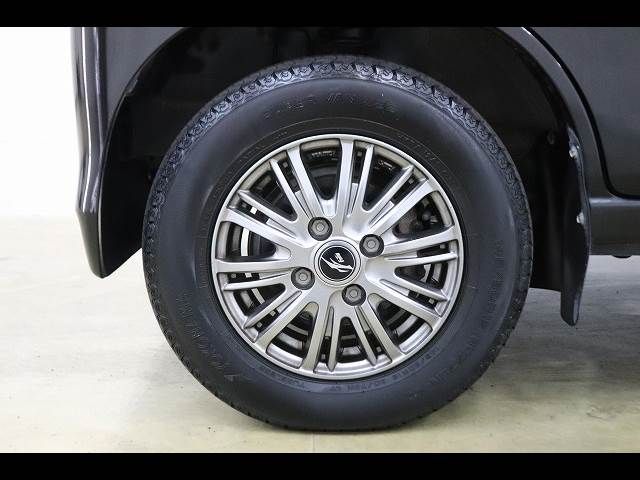 DAIHATSU HIJET CARGO 2017 Image 31