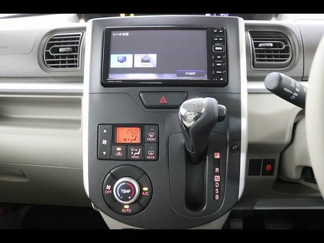 DAIHATSU TANTO 2014 Image 31