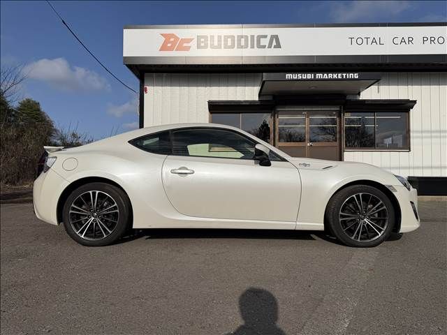 TOYOTA 86 2012 Image 31