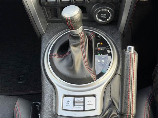 TOYOTA 86 2012 Image 31