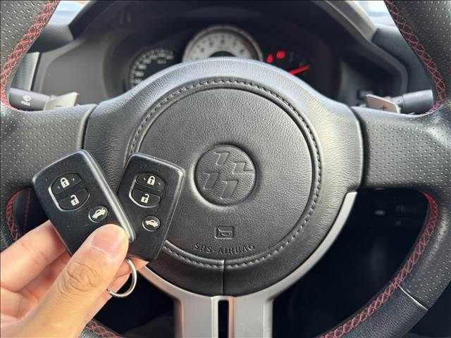 TOYOTA 86 2012 Image 31