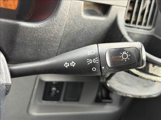 MITSUBISHI MINICAB TRUCK 4WD 2012 Image 31