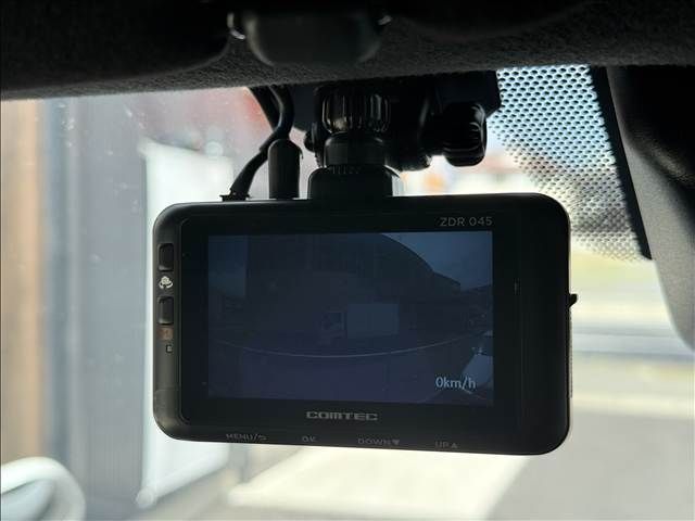 TOYOTA HIACE VAN 4WD 2023 Image 31