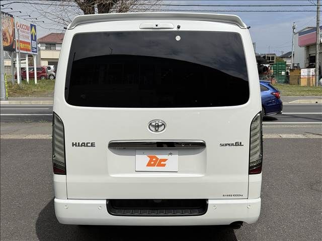 TOYOTA HIACE VAN 4WD 2023 Image 31