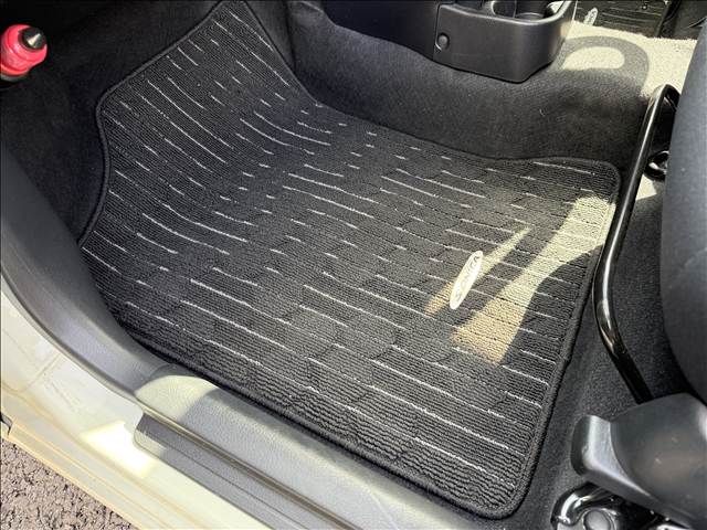 DAIHATSU SONICA 2006 Image 31