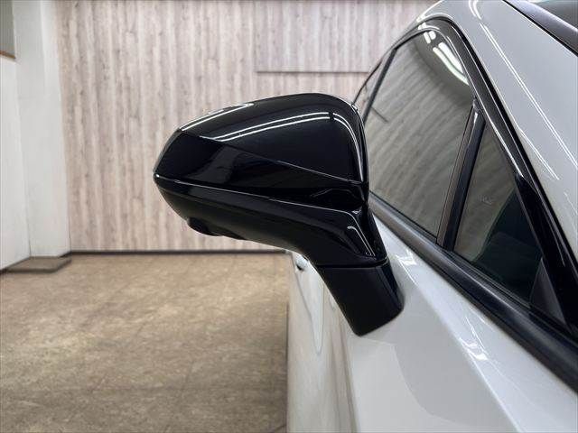 TOYOTA LEXUS RZ450E 2023 Image 31