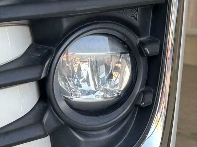 TOYOTA VOXY 2017 Image 31