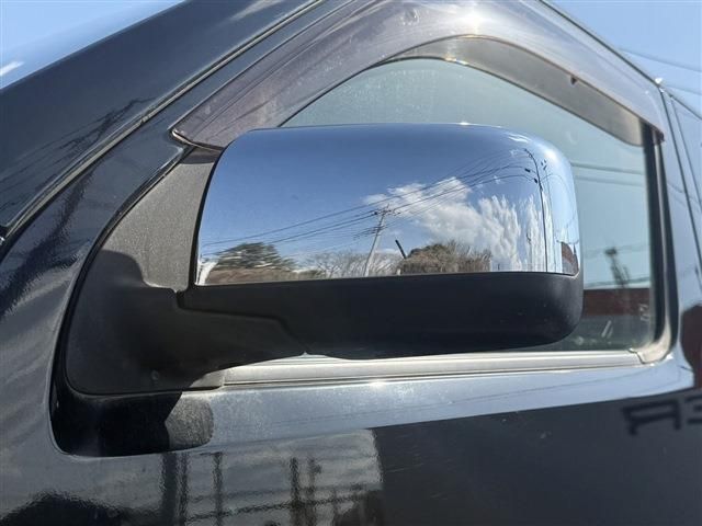 NISSAN NV350 CARAVAN 2015 Image 31