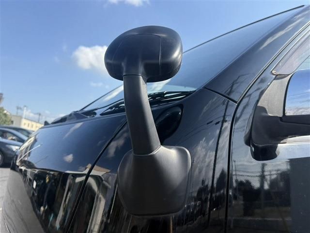 NISSAN NV350 CARAVAN 2015 Image 31