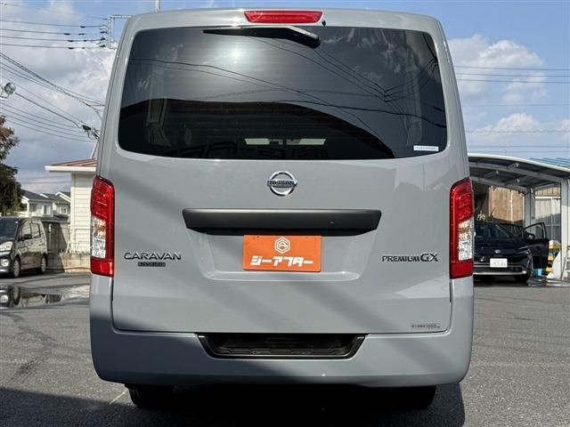 NISSAN NV350 CARAVAN 4WD 2022 Image 31