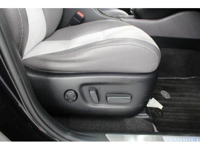 TOYOTA HARRIER 2WD 2017 Image 31