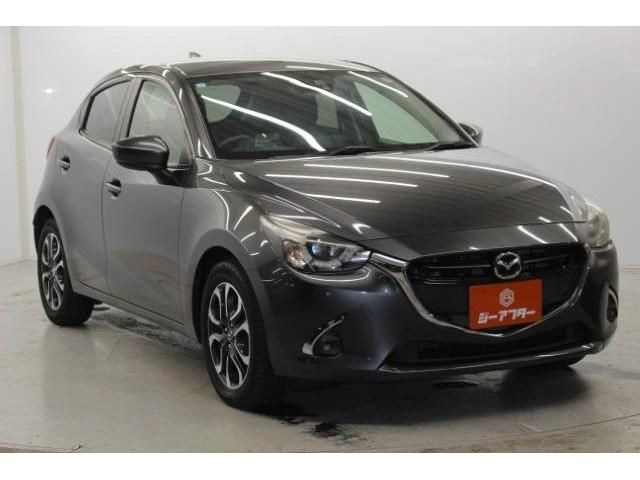 MAZDA DEMIO 2017 Image 31