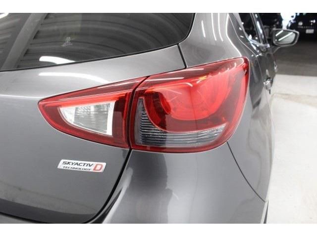 MAZDA DEMIO 2017 Image 31