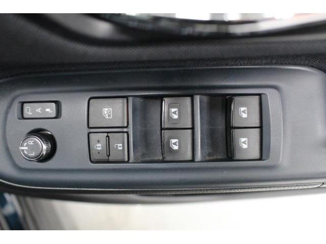 TOYOTA VOXY 2016 Image 31