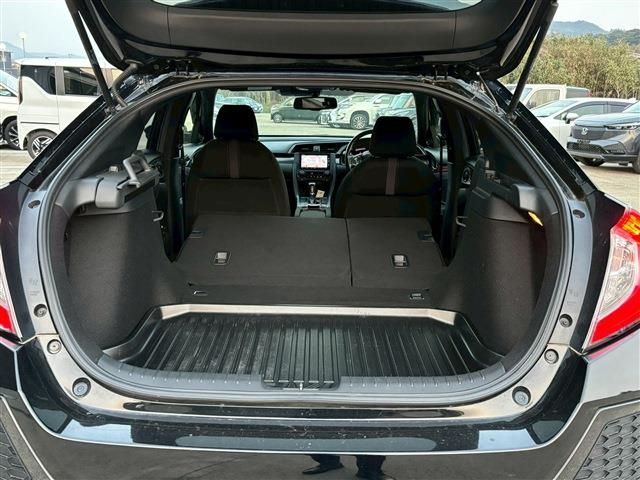 HONDA CIVIC HATCHBACK 2019 Image 31