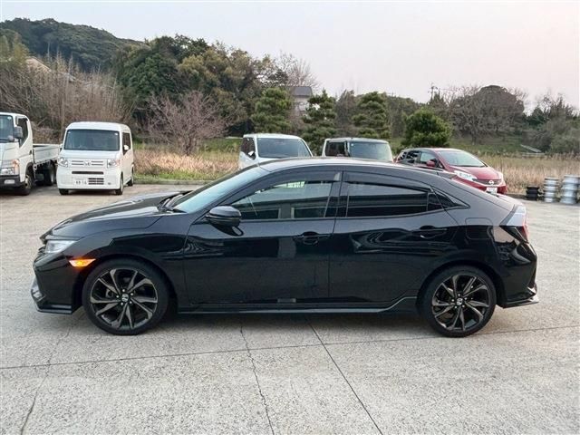 HONDA CIVIC HATCHBACK 2019 Image 31