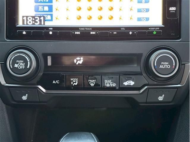 HONDA CIVIC HATCHBACK 2019 Image 31