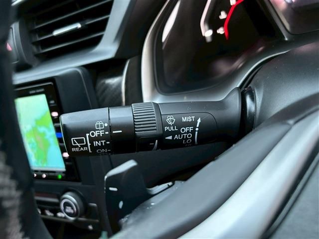 HONDA CIVIC HATCHBACK 2019 Image 31