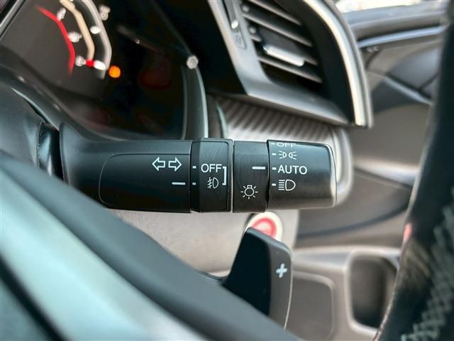 HONDA CIVIC HATCHBACK 2019 Image 31