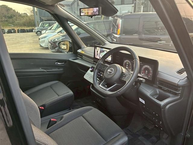 NISSAN SERENA  WG 2024 Image 31