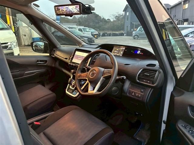 NISSAN SERENA  WG 2019 Image 31