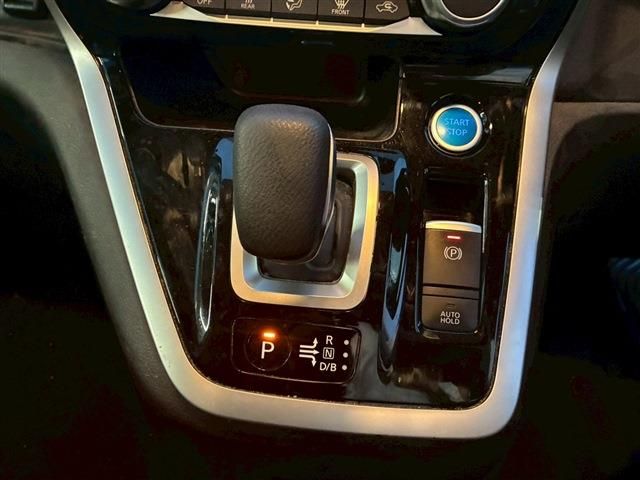 NISSAN SERENA  WG 2019 Image 31