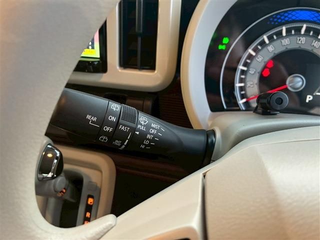 SUZUKI WAGON R SMILE 2025 Image 31