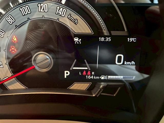 SUZUKI WAGON R SMILE 2025 Image 31