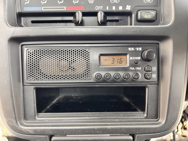 SUZUKI CARRY TRUCK 2011 Image 31