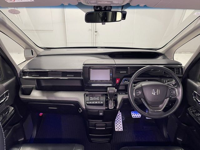 HONDA STEPWAGON SPADA 2017 Image 31