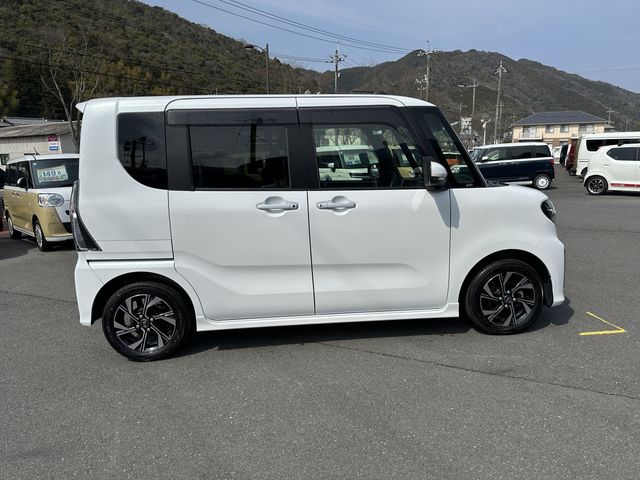 DAIHATSU TANTO CUSTOM 2021 Image 31