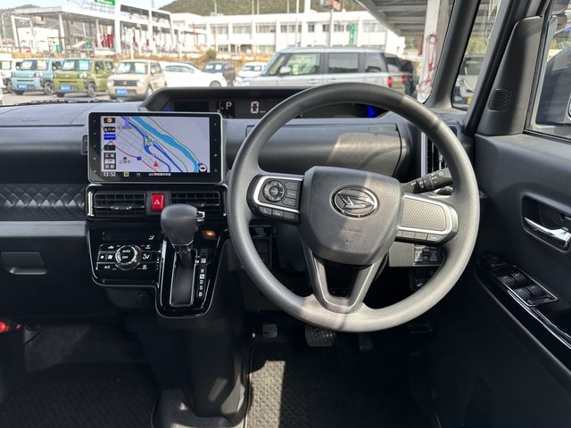 DAIHATSU TANTO CUSTOM 2021 Image 31
