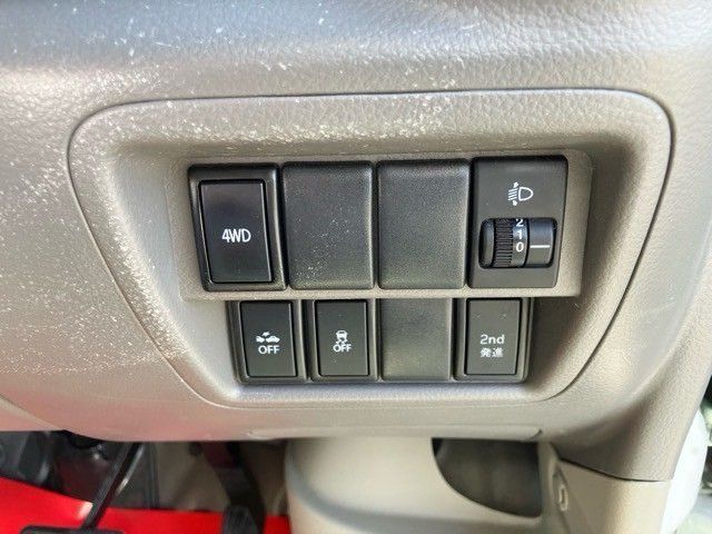 SUZUKI EVERY VAN 4WD 2017 Image 31