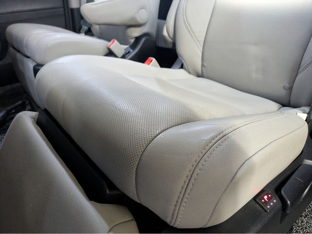 TOYOTA SIENNA 0 Image 31