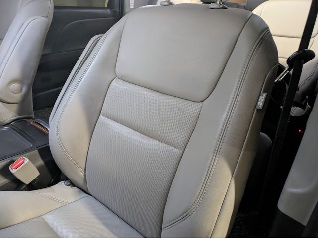TOYOTA SIENNA 0 Image 31