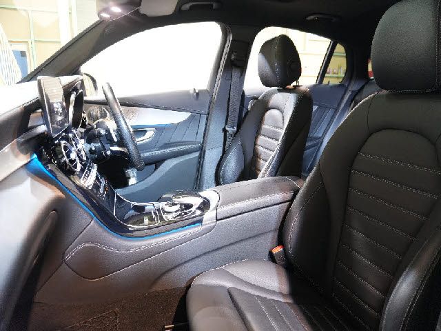 MERCEDES BENZ GLC CL 2017 Image 31