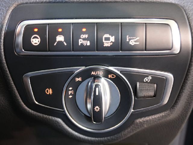 MERCEDES BENZ GLC CL 2017 Image 31