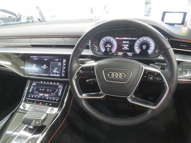 AUDI A8 2021 Image 31