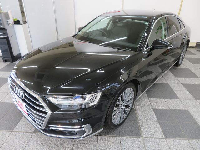 AUDI A8 2021 Image 31