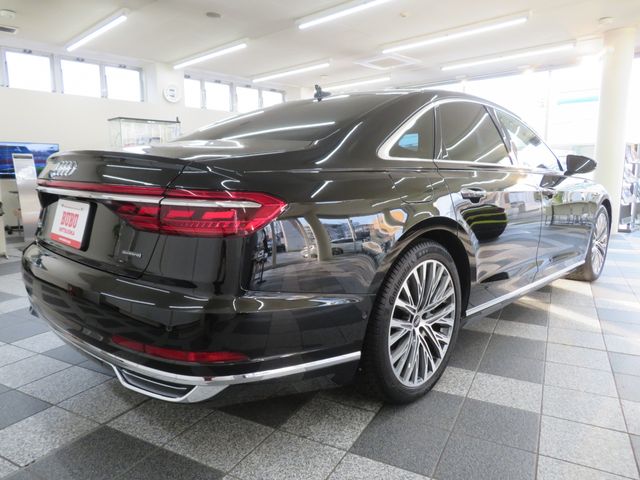 AUDI A8 2021 Image 31